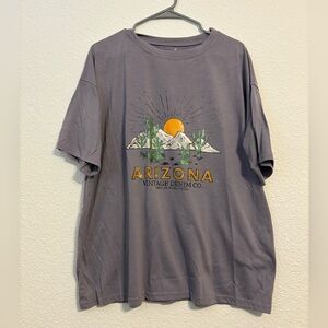 🔴2/$10- NWOT Women’s Oversized Arizona Gray T-Shirt